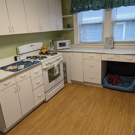 Cozy Corner Apartment Rochester Exterior photo